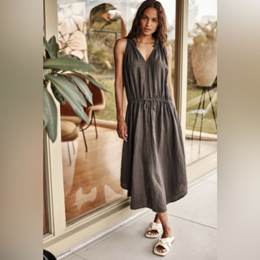 Velvet by Graham & Spencer Charcoal Sleeveless V‑Neck Maxi Dress